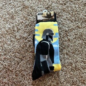 Star Wars Mandalorian Men’s Crew Socks 6-12 (2 pack)